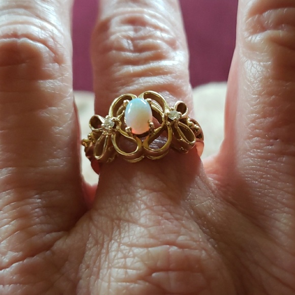 erie Banks Jewelry - Vintage Erie Basin fire opal ring 14k gold